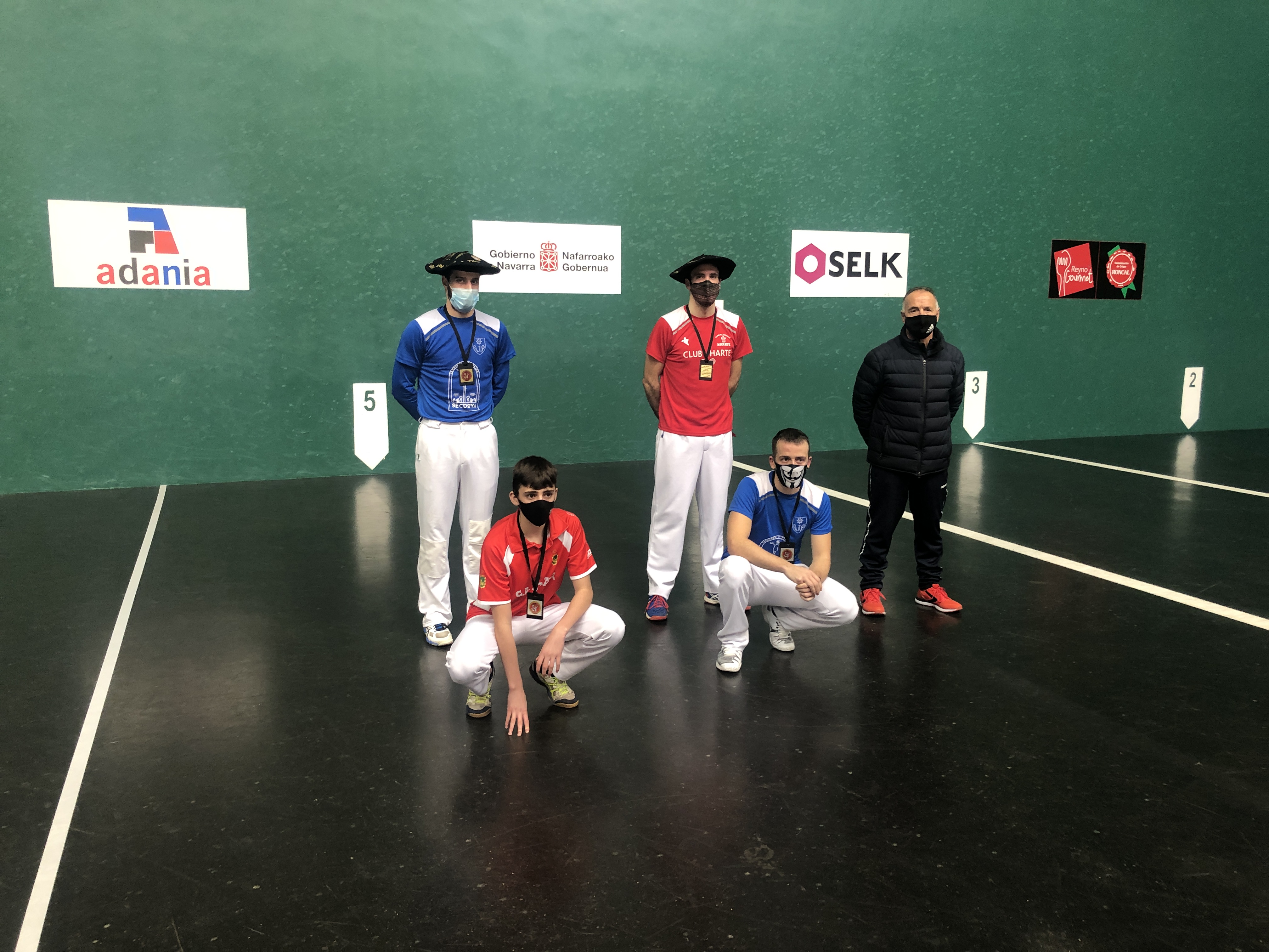 Cto Navarro Frontenis 5 1/2 Individual